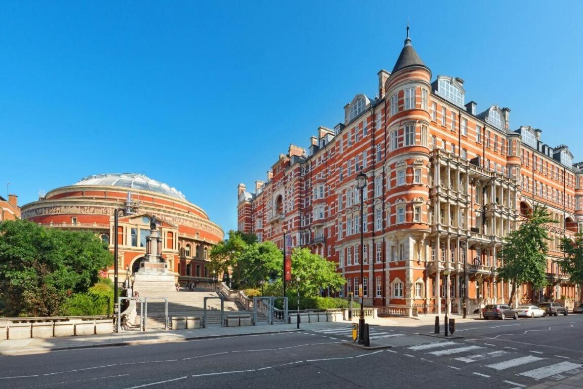 1-bed Apartment, Close To Kensington Olympia With Free Wi-fi & Netflix * London