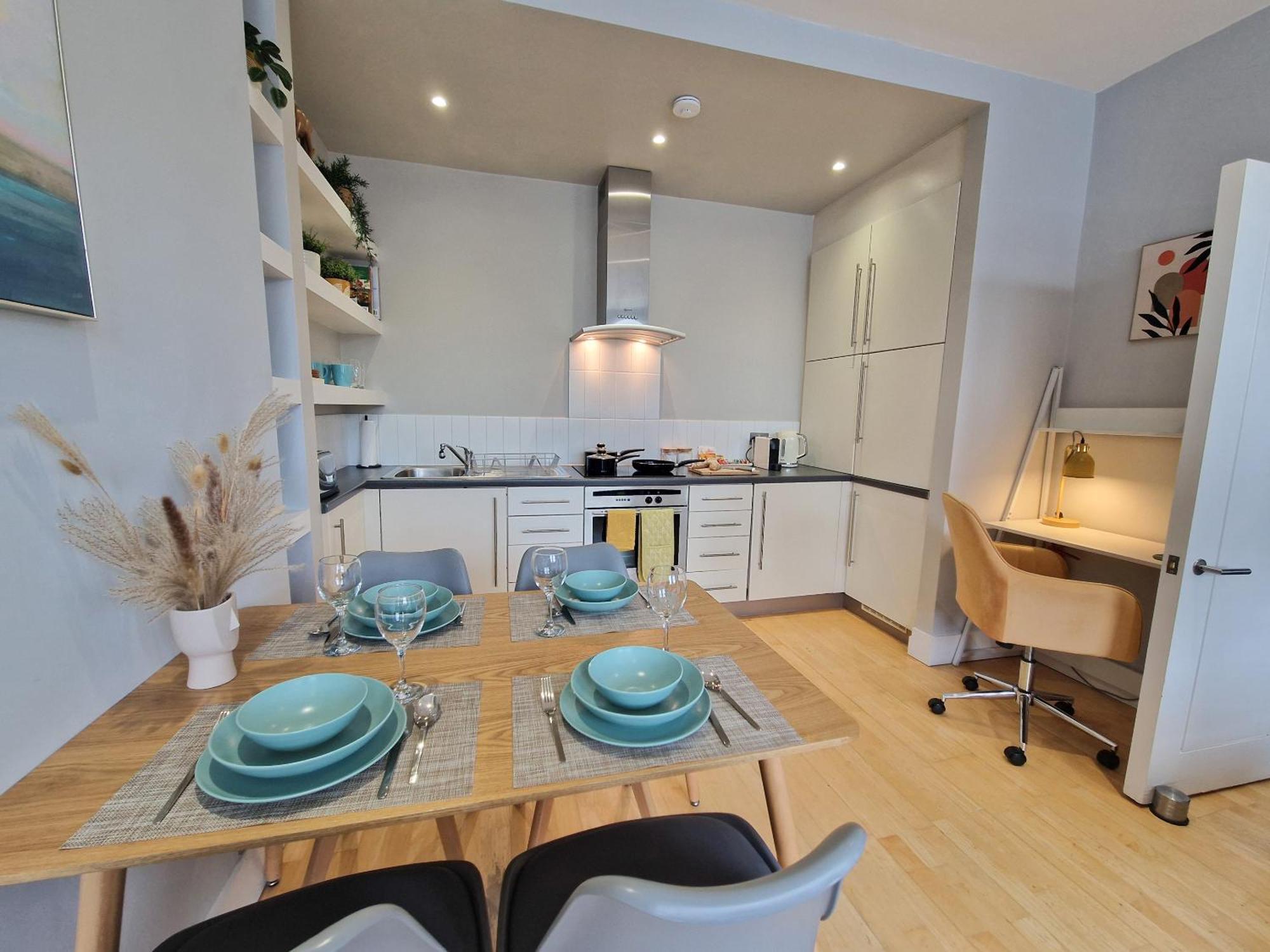 Apartment 1-bed Apartment, Close To Kensington Olympia With Free Wi-fi & Netflix